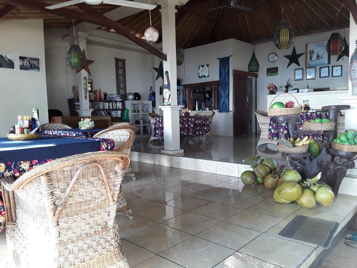 Blue Star Bungalows&Cafe Amed  Bagian luar foto