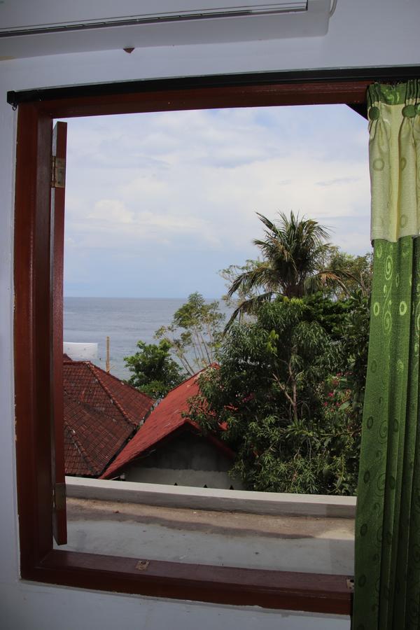 Blue Star Bungalows&Cafe Amed  Bagian luar foto